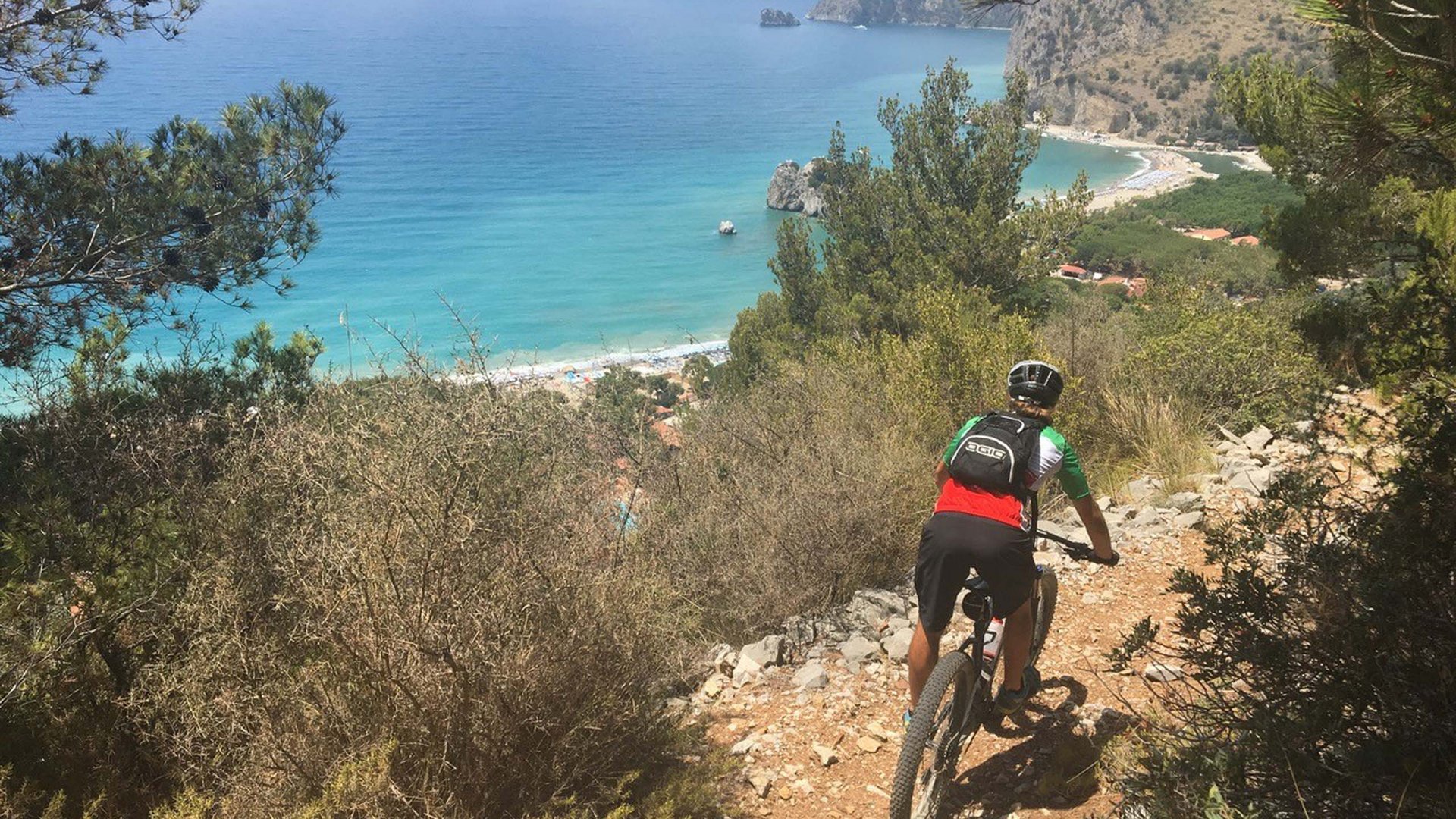 Boat trips in Palinuro and environs Boat trips in Palinuro and environs