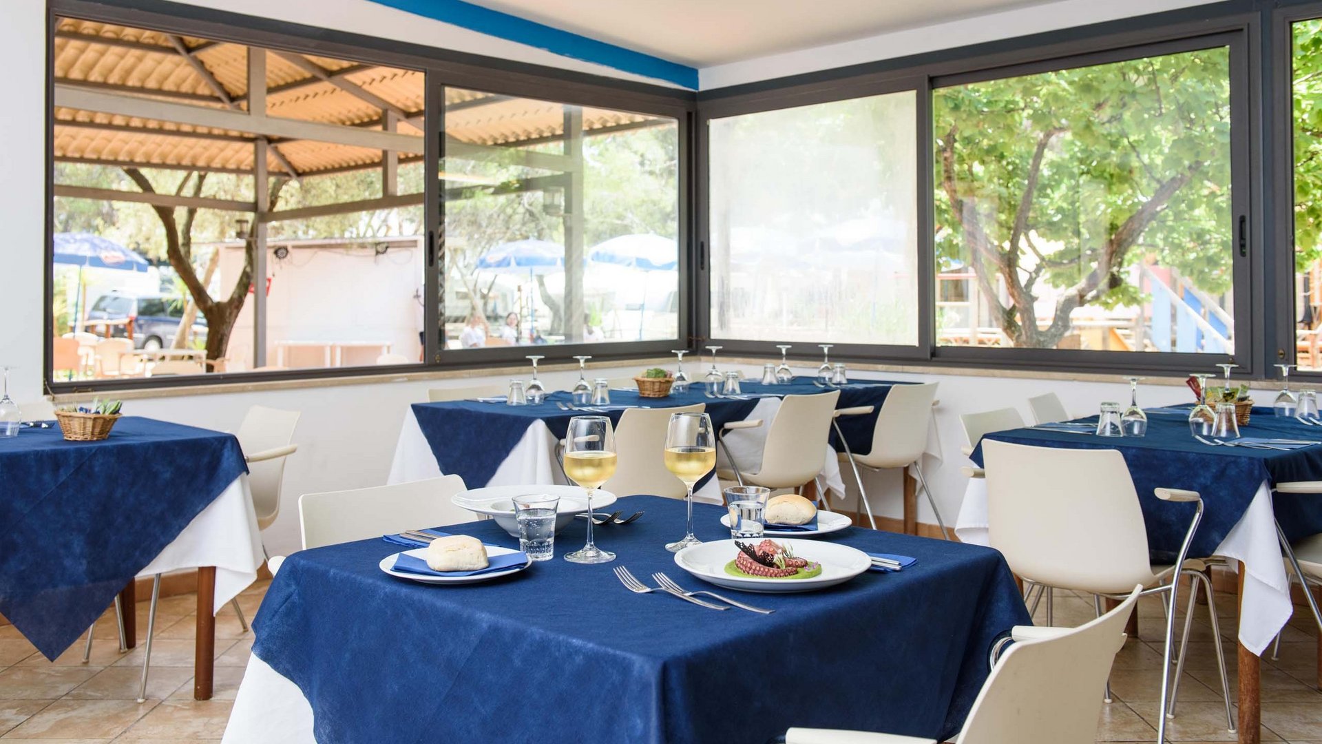 Delicious restaurant in Marina di Camerota Delicious restaurant in Marina di Camerota